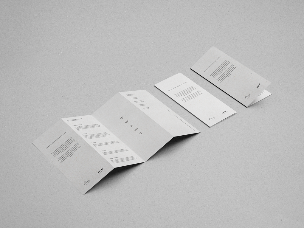 brochure_1.png